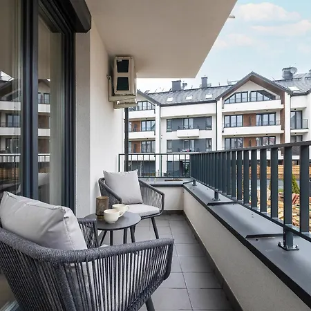 Z Klimatyzacja I Parkingiem By Renters Prestige Apartment