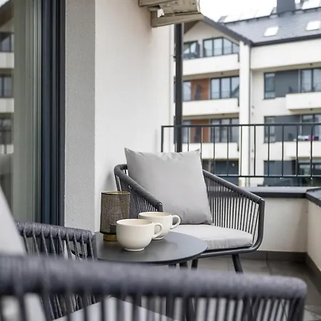 Apartment Z Klimatyzacja I Parkingiem By Renters Prestige *